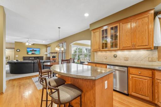 31-web-or-mls-Orchid Ln-S1809-031.jpg