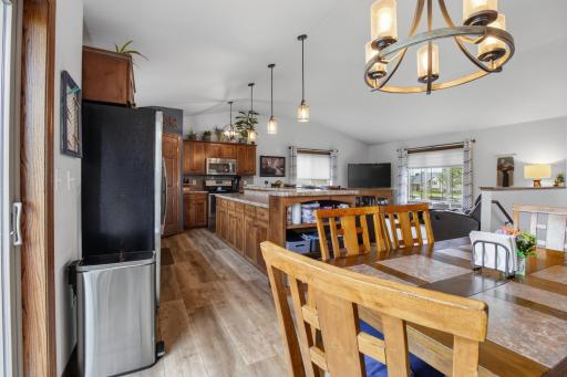 dining to kitchen.jpg