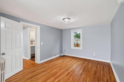 Upper level 2nd bedroom