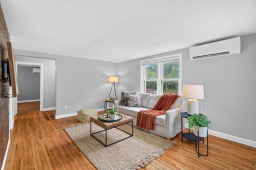 115 S Cedar Street, Chaska, MN 55318