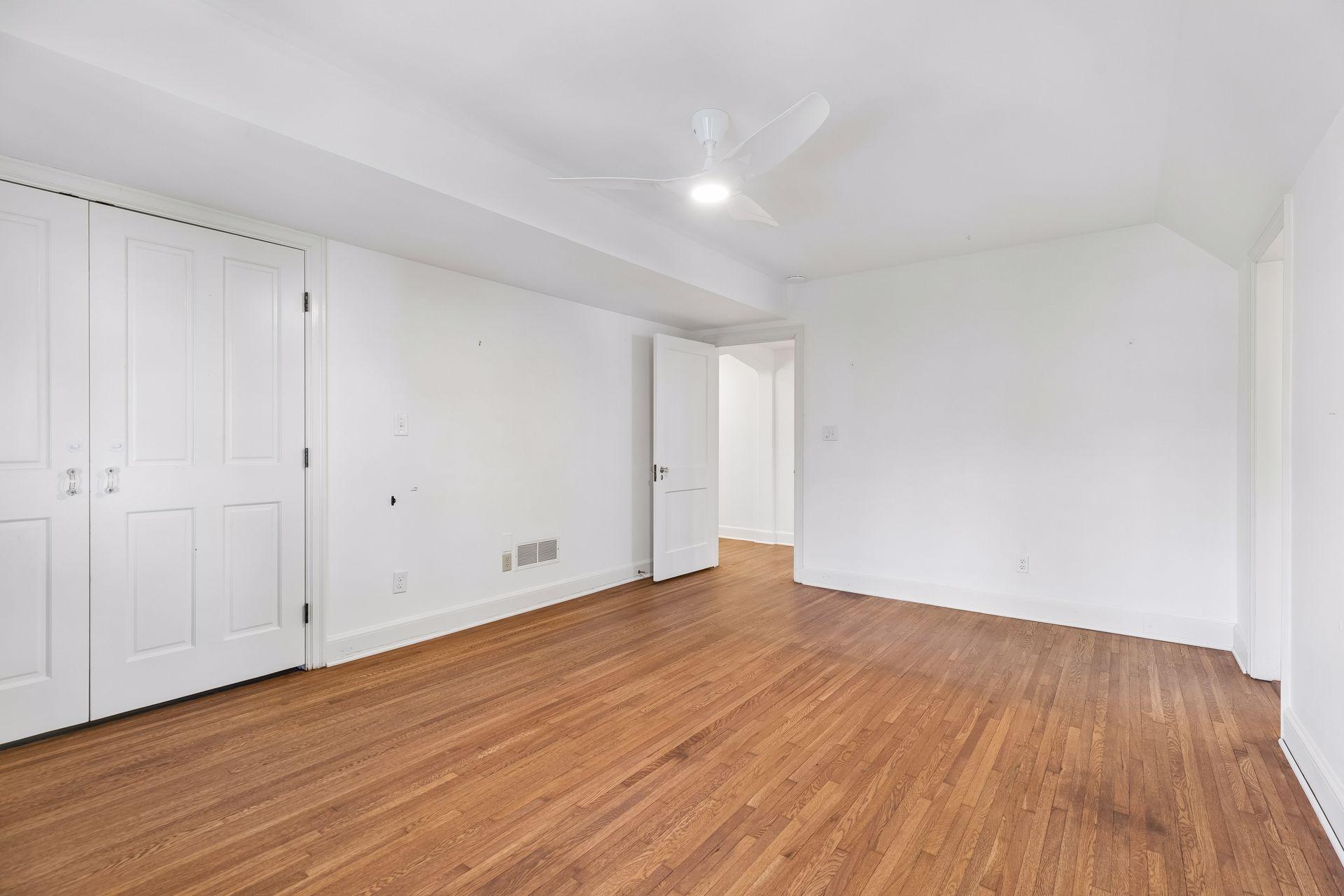 Third bedroom.