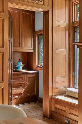 Dining room butler pantry and window seat.