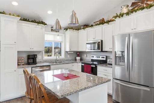 Photo for 1381 Pheasant Run, New Richmond, WI 54017 - listing #7135853 1381 Pheasant Run, New Richmond, WI 54017