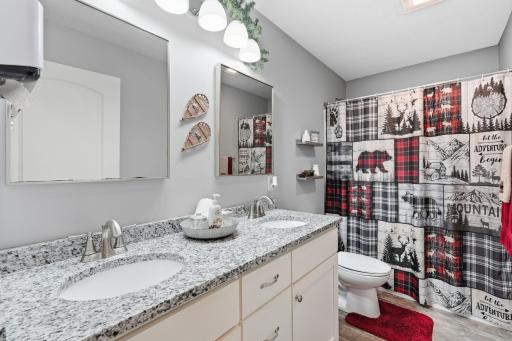 1381 Pheasant Run, New Richmond, WI 54017