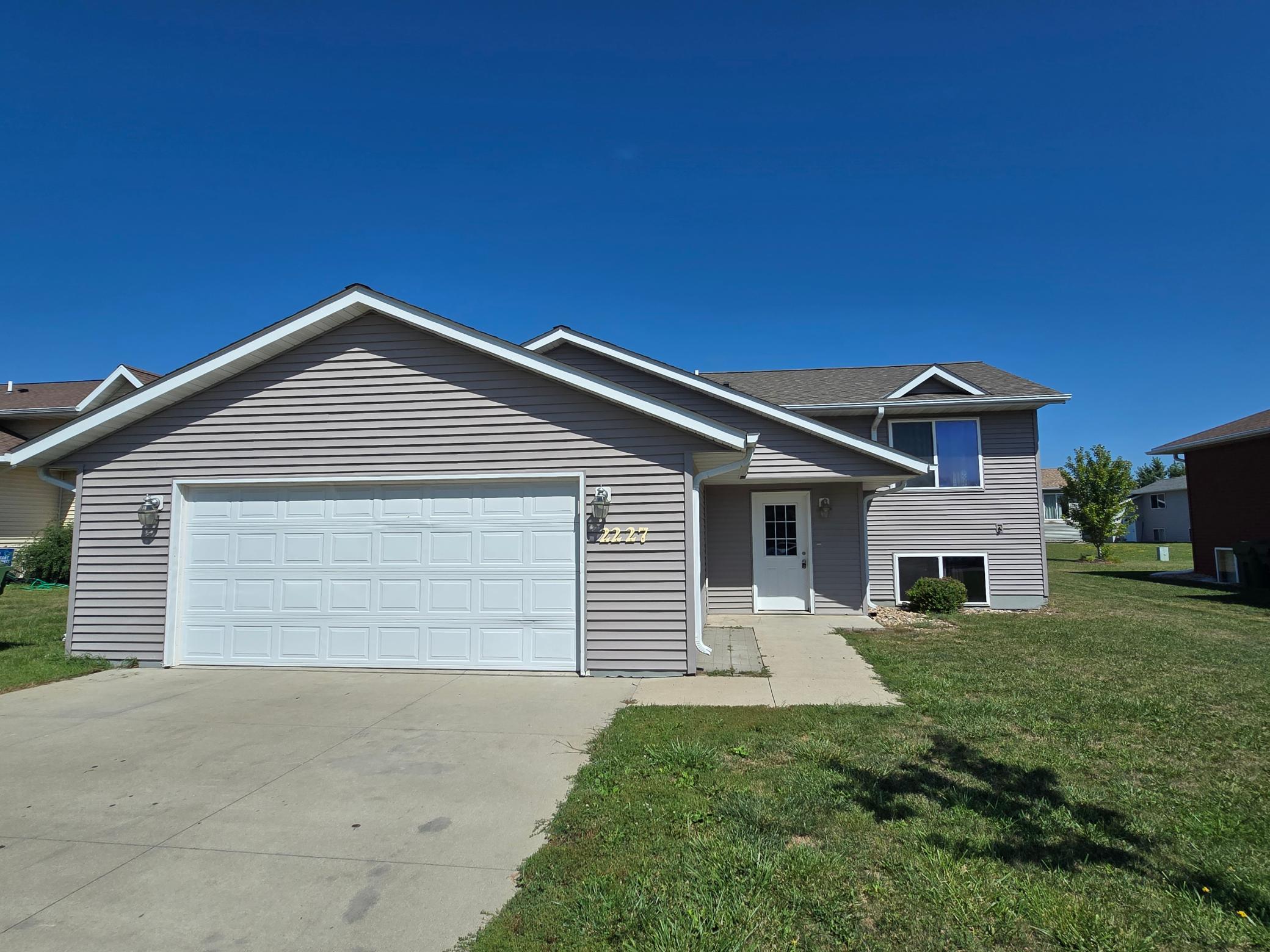 Property photo for 2227 Castlewood Drive, Worthington, MN 56187