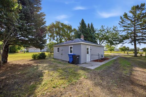 109 2nd Avenue SW, Dilworth, MN 56529