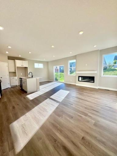 6204 Jennifer Avenue S, Cottage Grove, MN 55016