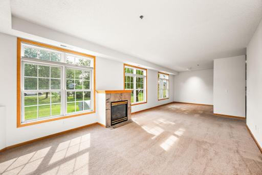 2100 Old School Road, 102, Mound, MN 55364