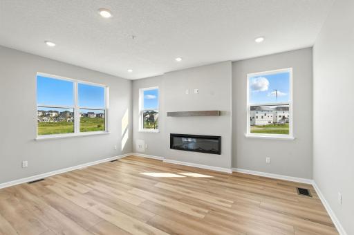 Electric fireplace-All photos are used for illustrative purposes only