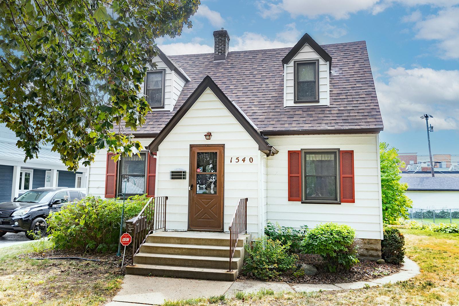 Property photo for 1540 Crawford Avenue, Falcon Heights, MN 55113
