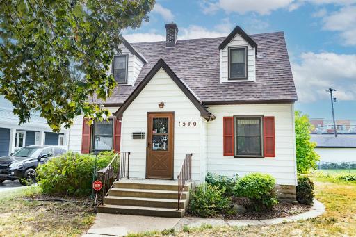 1540 Crawford Avenue, Falcon Heights, MN 55113