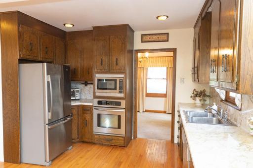 1540 Crawford Avenue, Falcon Heights, MN 55113