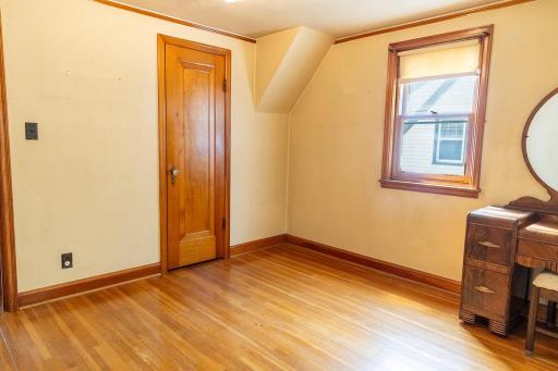 1540 Crawford Avenue, Falcon Heights, MN 55113