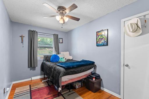 1523 Old Hudson Road, Saint Paul, MN 55106