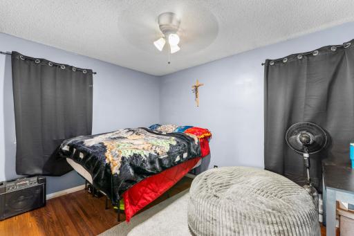1523 Old Hudson Road, Saint Paul, MN 55106