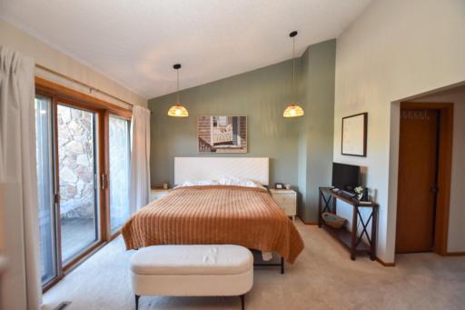 606 37th Avenue S, Moorhead, MN 56560