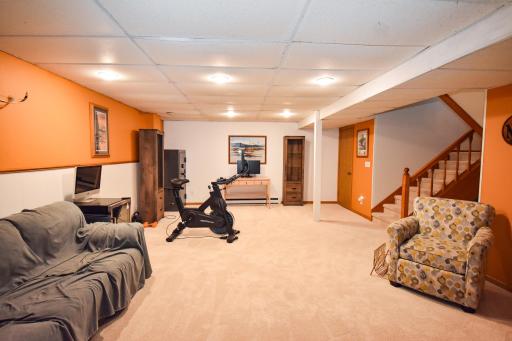 606 37th Avenue S, Moorhead, MN 56560