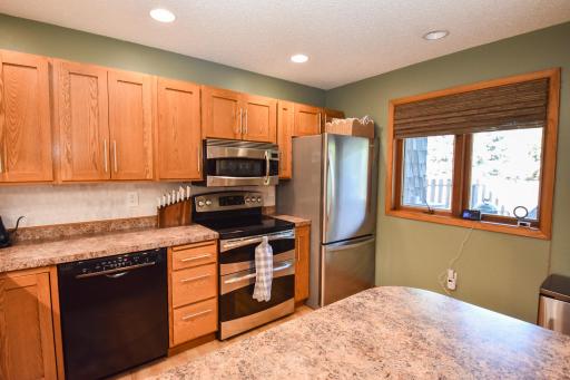 606 37th Avenue S, Moorhead, MN 56560