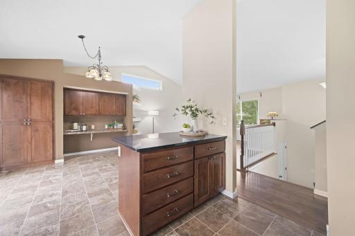 9-web-or-mls-609_Ingalls_Dr_Buffalo_MN_55313_005.jpg