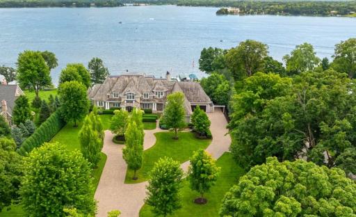 372 Ferndale Road S, Wayzata, MN 55391