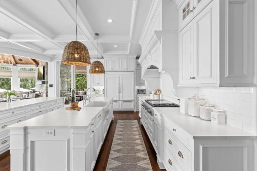 372 Ferndale Road S, Wayzata, MN 55391