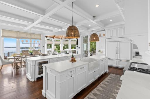 372 Ferndale Road S, Wayzata, MN 55391