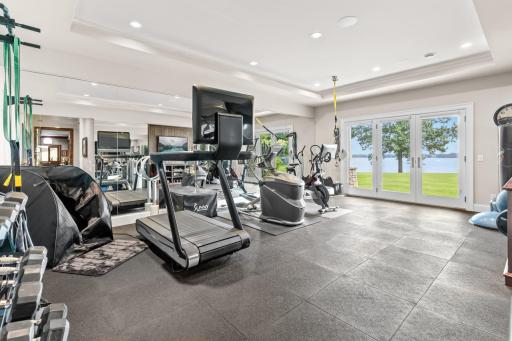 372 Ferndale Road S, Wayzata, MN 55391