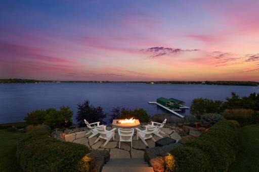 372 Ferndale Road S, Wayzata, MN 55391