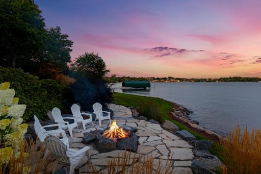 372 Ferndale Road S, Wayzata, MN 55391