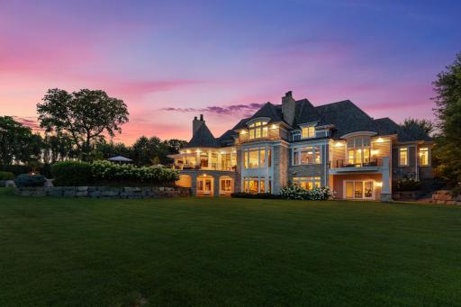 372 Ferndale Road S, Wayzata, MN 55391