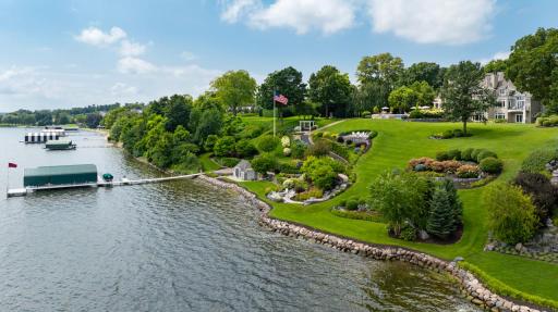 372 Ferndale Road S, Wayzata, MN 55391