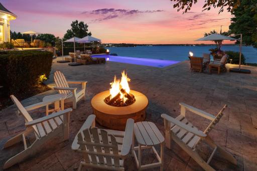 372 Ferndale Road S, Wayzata, MN 55391