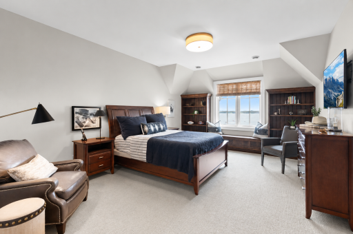 372 Ferndale Road S, Wayzata, MN 55391
