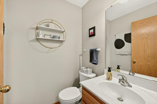671 Shardlow Place NE, Byron, MN 55920