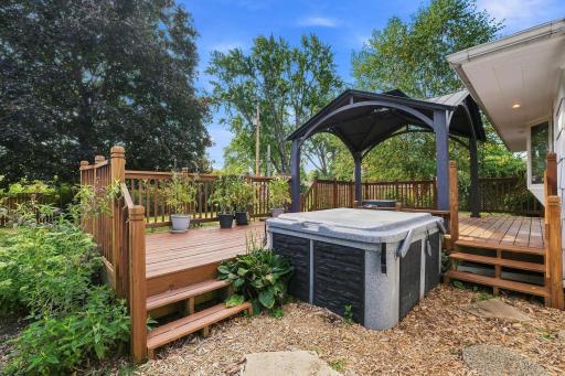 10019 Fremont Avenue S, Bloomington, MN 55431