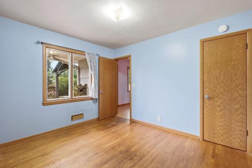 10019 Fremont Avenue S, Bloomington, MN 55431