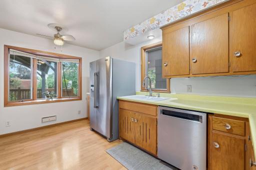 10019 Fremont Avenue S, Bloomington, MN 55431