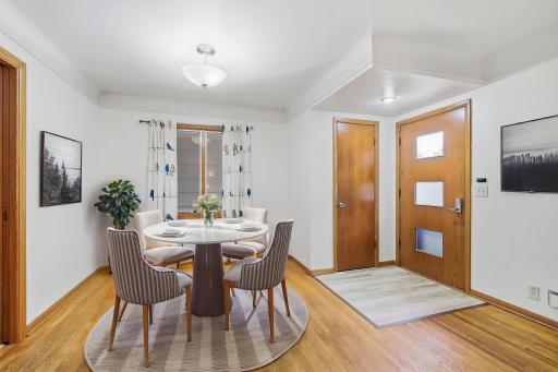 10019 Fremont Avenue S, Bloomington, MN 55431