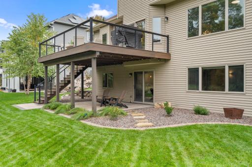 1435 Wildflower Lane, Chaska, MN 55318