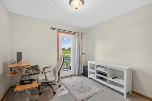 8600 Tessman Circle N, Brooklyn Park, MN 55445