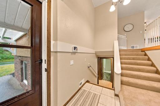 Spacious entryway