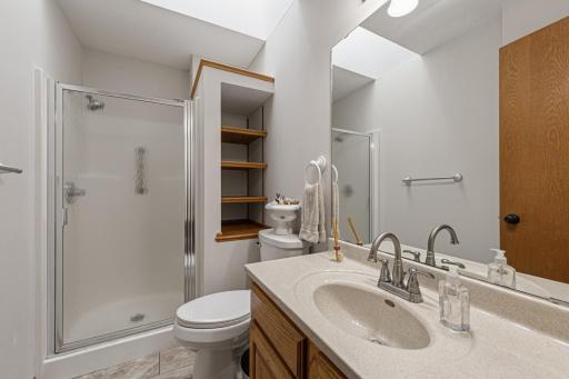 1612 Trailwood Lane SW, Faribault, MN 55021