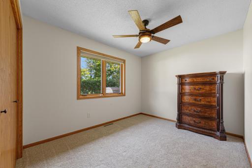 1612 Trailwood Lane SW, Faribault, MN 55021