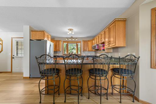 1612 Trailwood Lane SW, Faribault, MN 55021