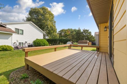 1612 Trailwood Lane SW, Faribault, MN 55021
