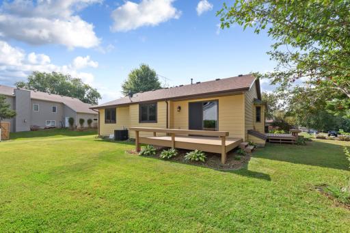 1612 Trailwood Lane SW, Faribault, MN 55021