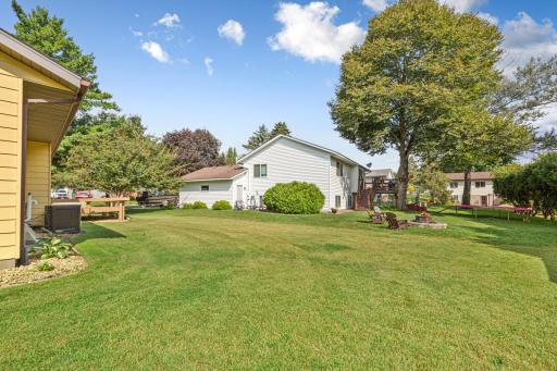 1612 Trailwood Lane SW, Faribault, MN 55021