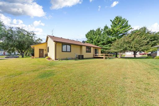 1612 Trailwood Lane SW, Faribault, MN 55021