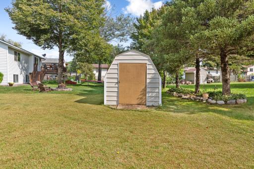 1612 Trailwood Lane SW, Faribault, MN 55021