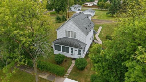 324 98th Avenue W, Duluth, MN 55808